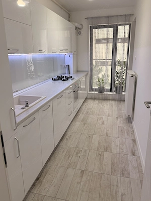 Apartament cu 2 camere, Complex Transparent Residence 3 - imagine 5