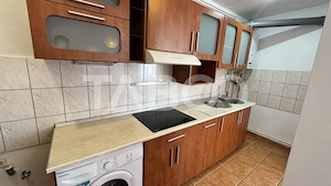 Apartamanet 3 camere de inchiriat mobilat utilat 100 mpu CENTRAL Sibiu - imagine 3