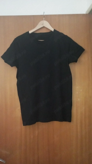 Tricou sport pentru femei.
