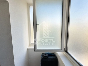 Apartament de vanzare cu 2 camere, semidecomandat, zona Girocului - imagine 4
