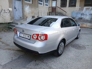 vw jetta 2.0 diesel an 2008 - imagine 2