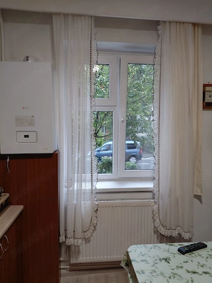 Vand apartatament 2 camere, Pitesti, Trivale, semidecomandat, parter, langa parcul Trivale - imagine 10