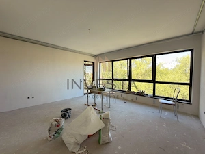 Apartament 3 camere cu terasa, parcare inclusa, zona Andrei Muresanu!