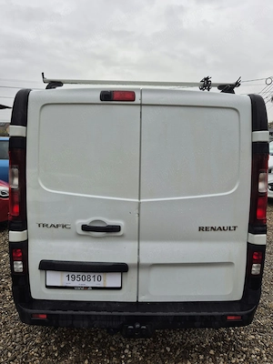 RENAULT TRAFIC Van 1.6 dci 145 CP Euro 6 200.000 Km varianta Lunga  - imagine 7