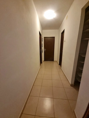 Apartament 2 camere decomandat, foarte spațios   Zona Tineretului, lângă parc | Mutare imediată - imagine 6
