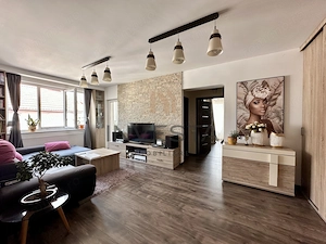 Apartament cu 3 camere si 2 parcari de inchiriat in Andrei Muresanu