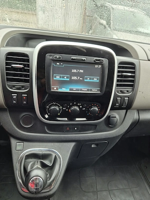 RENAULT TRAFIC Van 1.6 dci 145 CP Euro 6 200.000 Km varianta Lunga  - imagine 5