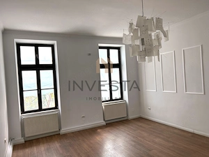 Apartament 1 camera decomandata, in Centru, langa Tribunal!