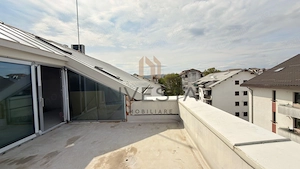 Apartament cu 4 camere, terasa, dispus pe 2 etaje | zona Intre Lacuri! - imagine 7