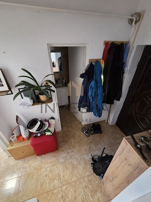 Apartament cu 1 camera decomandata, parter inalt, zona Iulius Mall! - imagine 3