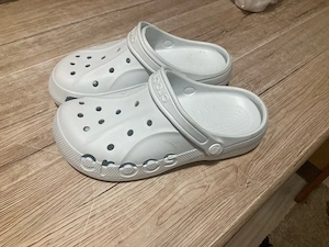 Saboți crocs