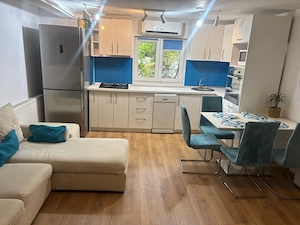 APARTAMENT CU 3 CAMERE de inchiriat   Complet mobilat si utilat 600   luna - imagine 8