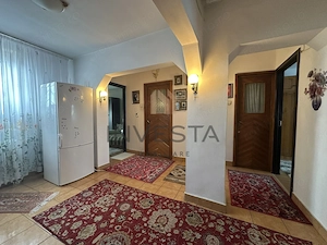 Apartament cu 3 camere decomandate, zona Piata Marasti!