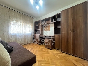Apartament 4 camere, Zona Centrala - imagine 3