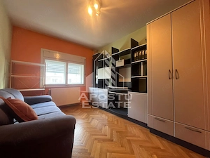 Apartament 4 camere, Zona Centrala - imagine 5