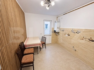Apartament decomandat 3 camere, 64 mp, balcon, zona Centru - imagine 2