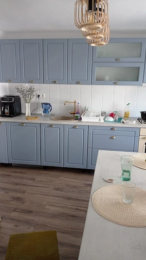 Casa cu 7 camere zona Lazaret - imagine 3