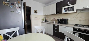 3 camere DIRECT PROPRIETAR 70mp total Dristor 1983 renovat decomandat 2 bai - imagine 4