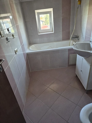 apartament - imagine 4