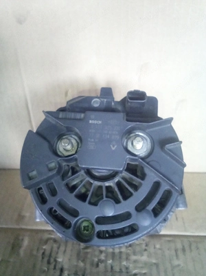 Alternator 7700434899. Dacia-Renault.
