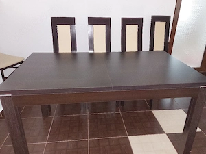 Masă extensibilă 