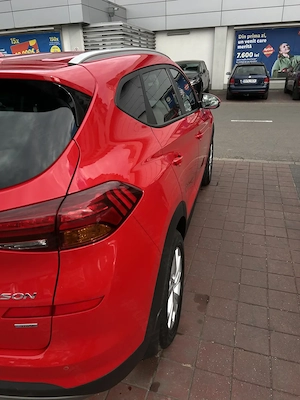 Vând Hyundai Tucson 1.6 T-GDI 177 CP 4x4   7DCT   Style   84.000 km   Primul proprietar - imagine 4