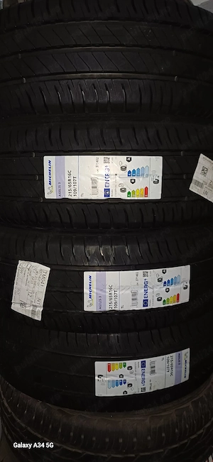 vand  set 4 anvelope Continental 205/65r16C profil 9 mm si michelin agils 3 noi 215/65 R 16C - imagine 5