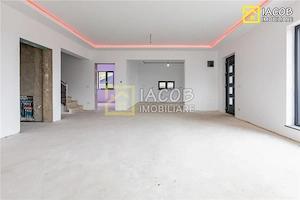 Casa P+M, Hemeius, Bacau - imagine 10