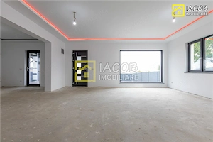 Casa P+M, Hemeius, Bacau - imagine 11