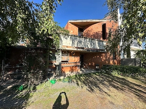 Casa La Rosu Mosnita Noua
