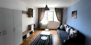 Inchiriez apartament in complexul studentesc