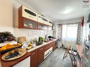 4 camere, 82 mp, renovat, vedere panoramică, liniște   Mărgeanului, Sebastian, direct proprietar - imagine 4