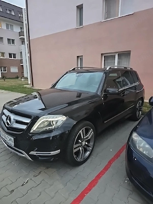 Mercedes SUV 4x4 GLK impecabil - imagine 3