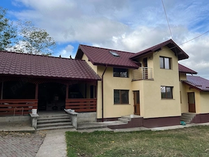 Casă 4 camere în Stâncești, Botoșani | teren 3.261 mp, livadă