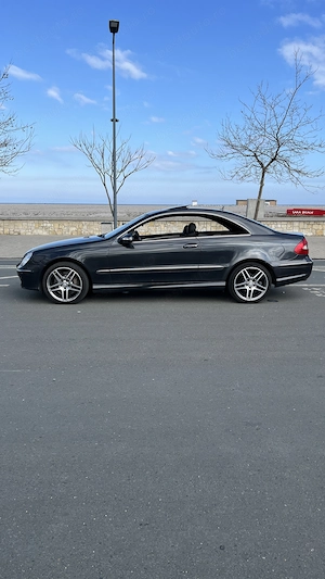 Mercedes-Benz CLK 320 CDI Avantgarde | 2009 | Pillarless Coupe | Istoric Service Germania - imagine 6