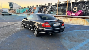 Mercedes-Benz CLK 320 CDI Avantgarde | 2009 | Pillarless Coupe | Istoric Service Germania - imagine 2