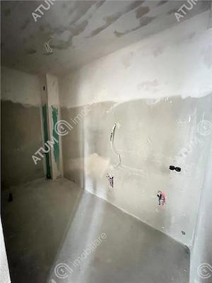 Apartament 2 camere balcon loc parcare zona Shopping City Selimbar - imagine 7