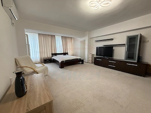  De închiriat apartament 1 cameră, Faleză, 400 €/lună