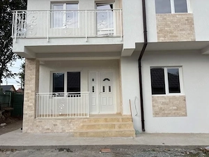 De vanzare casa P+1E