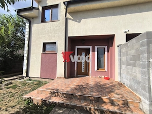 1/2 DUPLEX-DUMBRAVITA- STR.ISAAC NEWTON - imagine 2