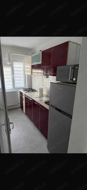 Închiriez apartament 2 camere Micro 6 - imagine 2