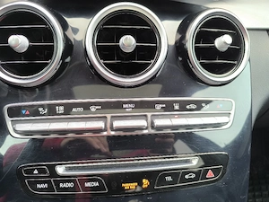 Mercedes-Benz C250 - imagine 9