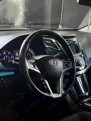 Hyundai i40 Vând o mașină de familie - imagine 2