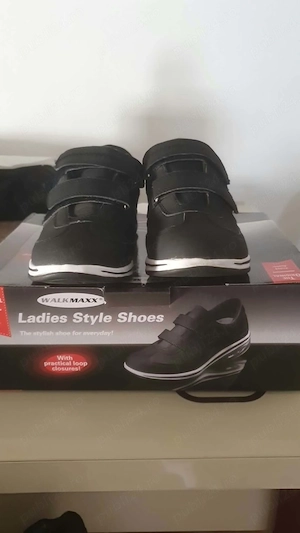 Adidas femei marimea 39