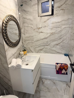 Închiriez apartament 2 camere Centru  - imagine 5