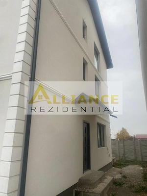 VILA TIP DUPLEX 4 CAMERE langa intrare Autostrada A0 CARTIER ALLEGRIA - imagine 6