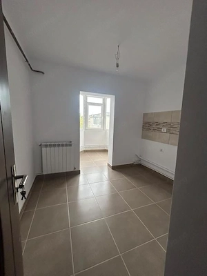 APARTAMENT 3 CAMERE 2 BAI IC FRIMU DE VANZARE - imagine 3
