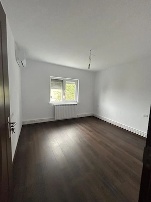 APARTAMENT 3 CAMERE 2 BAI IC FRIMU DE VANZARE