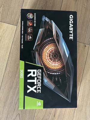 Placa video Gigabyte RTX 3080 Gaming OC 10GB, primul proprietar, în cutie.
