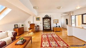 Privilegio Brasov, 73 mp + terasa, unic pe nivel, boxa, garaj, panorama Tampa - imagine 9